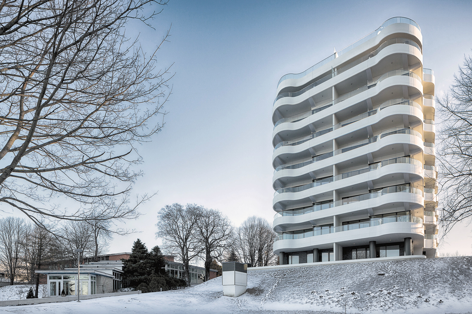 Apartment Building at Pirita tee 26